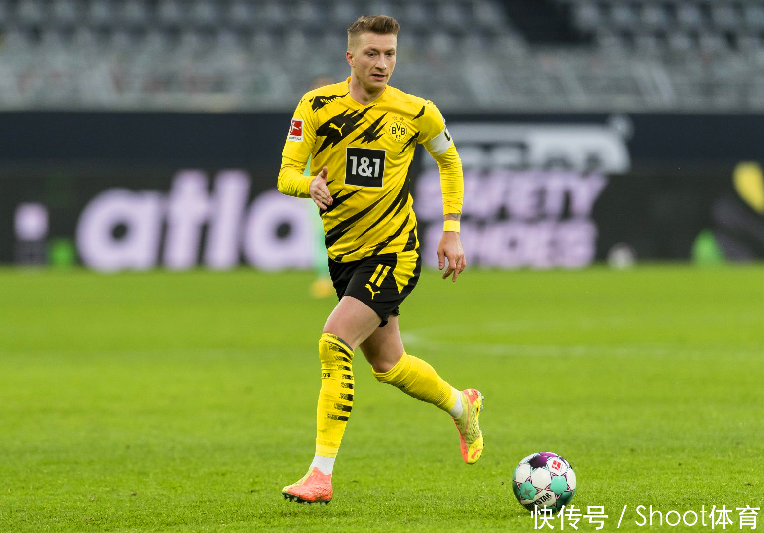 弗莱彻：今天要拿出一场曼联式的表现，努力踢出进攻性的足球