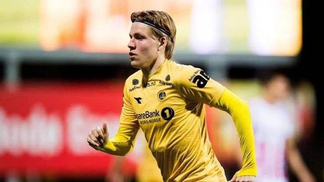 东契奇盛赞詹姆斯高效表现：凭一己之力实现逆转