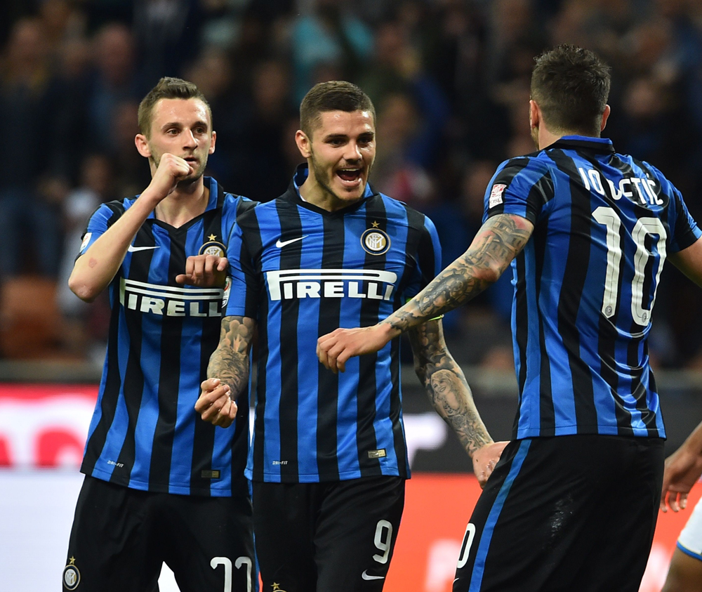 退役又复出！巴萨35岁门神夺4冠，5次赢皇马，特狮近乎无缘美加墨